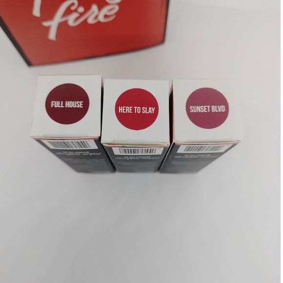 Fully Fire Expensive Habits matte lipstick trio - Picture 2 of 3
